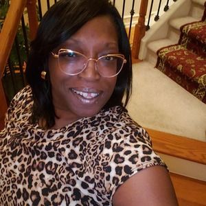 Meet your Posher, Faye